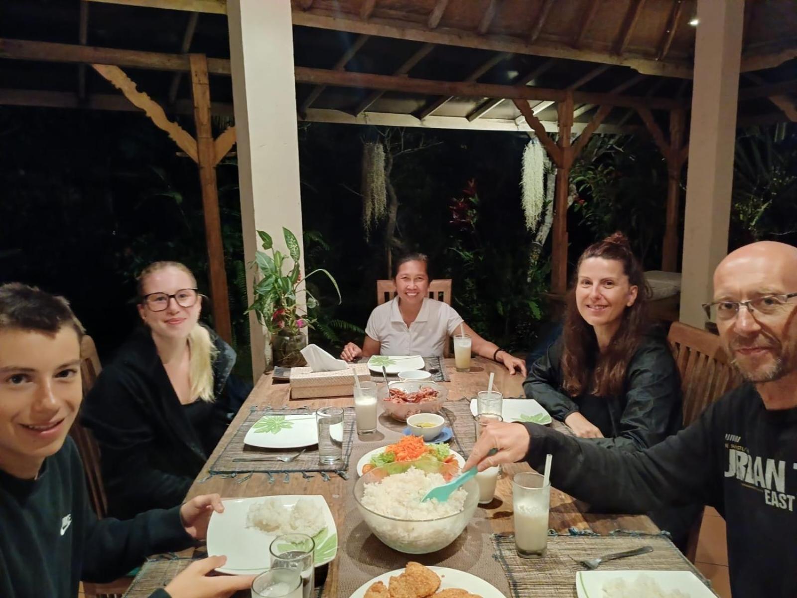 ג'טילווי Carik Tangis Boutique Homestay מראה חיצוני תמונה